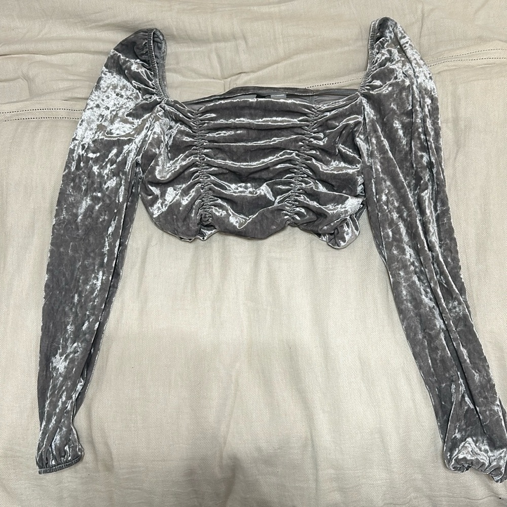 Velvet top